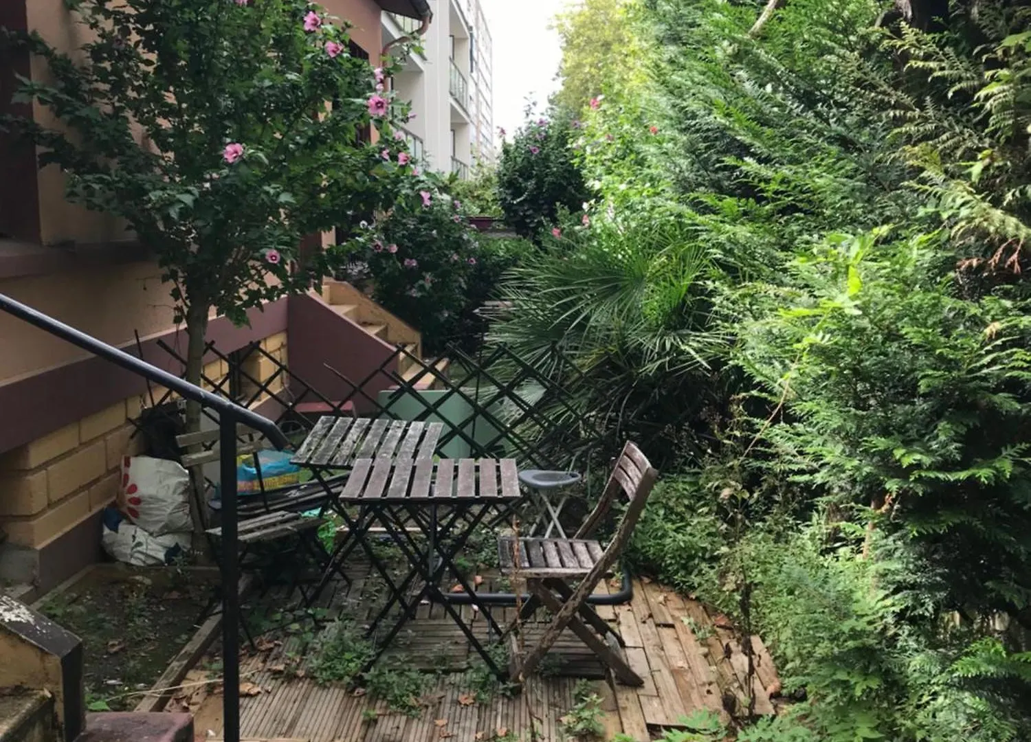 Guest house Pavillon Tawfik 1 A 4 Personnes Chez L'Habitant Bagneux