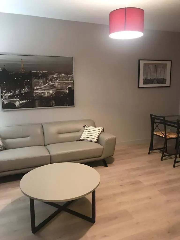 Pavillon Tawfik 1 A 4 Personnes Chez L'Habitant Bagneux  0*, Bagneux (Hauts-de-Seine)